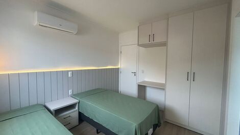 NEW APARTMENT WITH 2 BEDROOMS, SUITES, ELEVATOR, 60 METERS FROM THE SEA, MAXIMUM 4 PEOPLE.