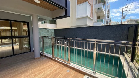 Aluga-se Apartamento Com 02 Dormitórios, Praia De Palmas