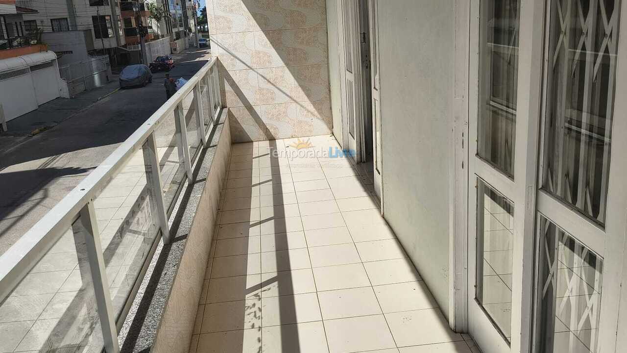 Casa para alquiler de vacaciones em Itapema (Meia Praia)