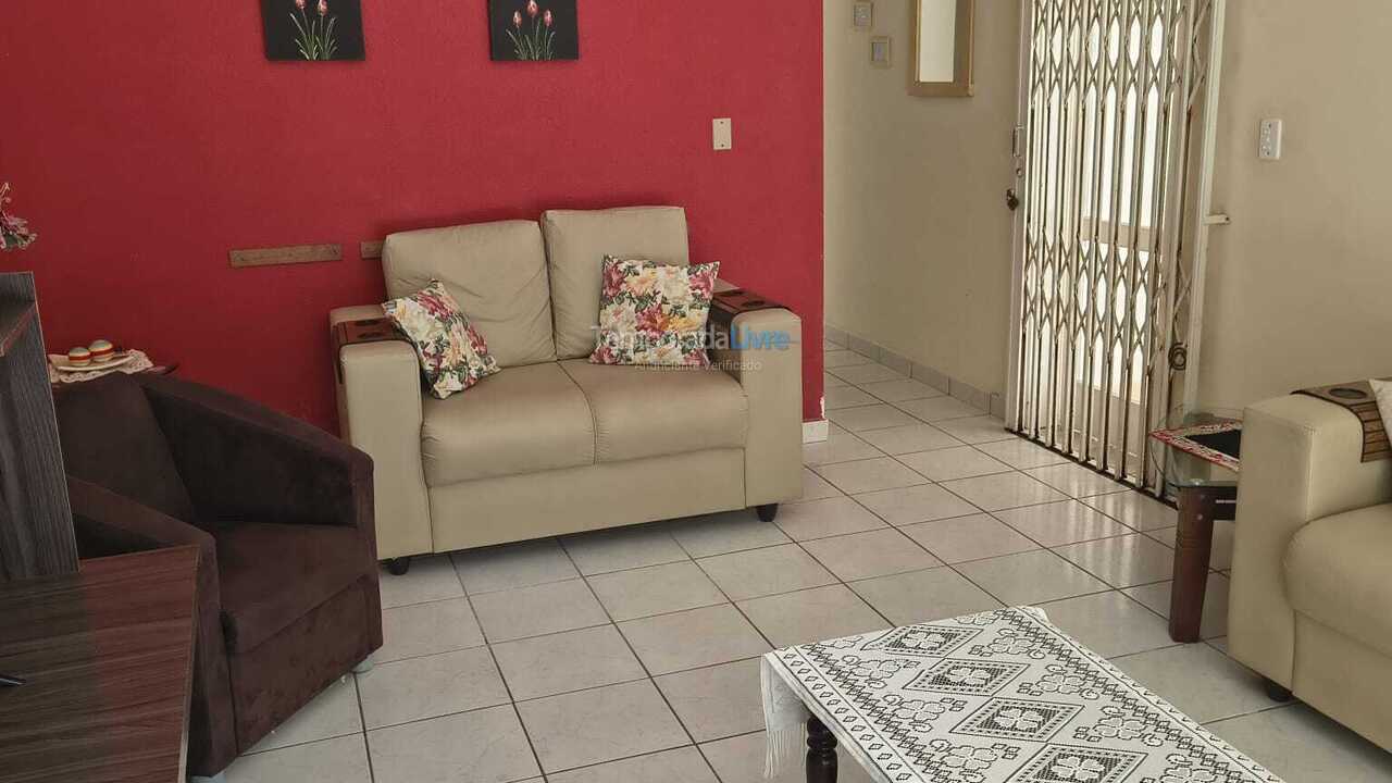 Casa para alquiler de vacaciones em Itapema (Meia Praia)