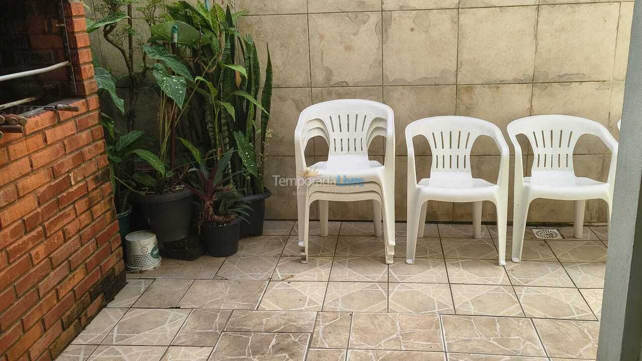 Casa para alquiler de vacaciones em Itapema (Meia Praia)