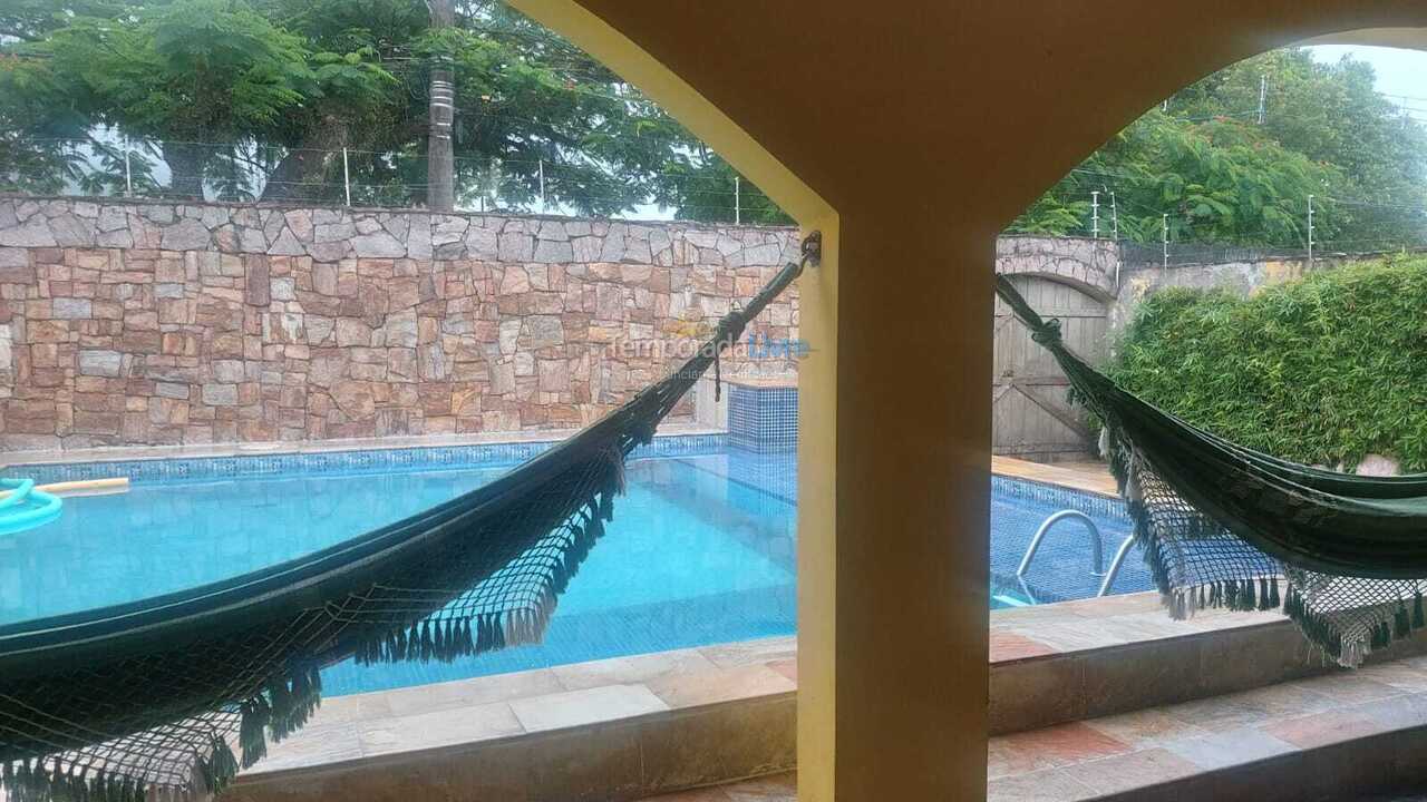 Casa para alquiler de vacaciones em Guarujá (Praia do Pernambuco)