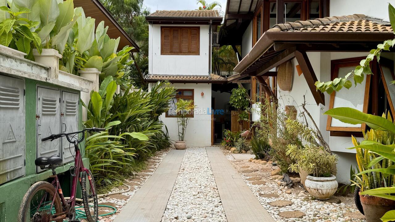 Casa para aluguel de temporada em São Sebastião (Juquehy)