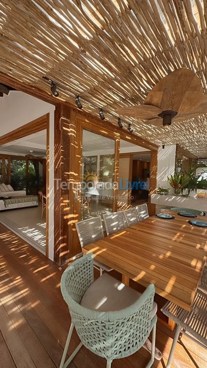 Casa para aluguel de temporada em São Sebastião (Praia da Baleia)