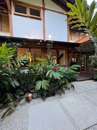 Casa na praia da baleia !