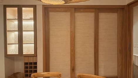 Casa na praia da baleia !