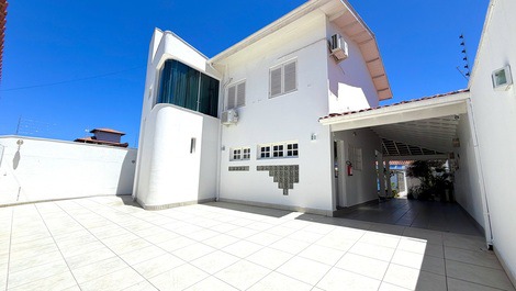 CINEMA HOUSE - HIGH STANDARD - PRAIA GRANDE UBATUBA - (12)99132-7732