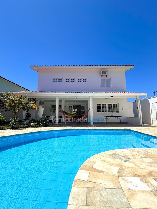 House for vacation rental in Ubatuba (Praia Grande)