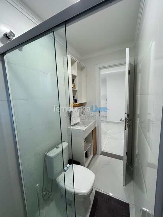 Apartamento para aluguel de temporada em Bombinhas (Praia de Bombas)