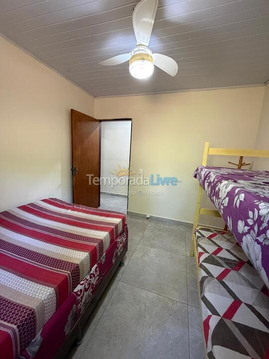 Casa para alquiler de vacaciones em Ubatuba (Maranduba)