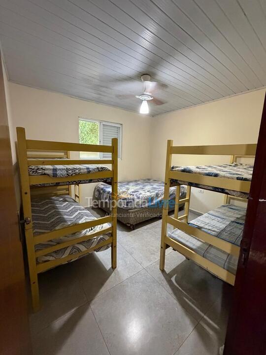 Casa para alquiler de vacaciones em Ubatuba (Maranduba)