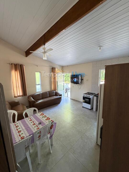 Casa para alquiler de vacaciones em Ubatuba (Maranduba)