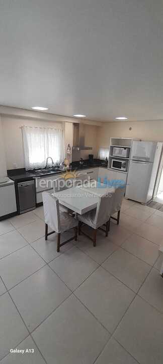 Apartment for vacation rental in Florianópolis (Jurere Tradicional)