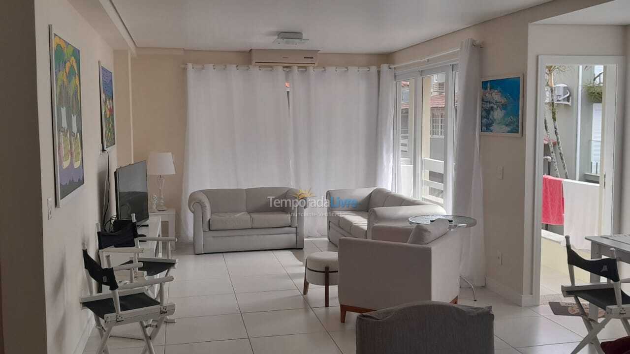 Apartment for vacation rental in Florianópolis (Jurere Tradicional)