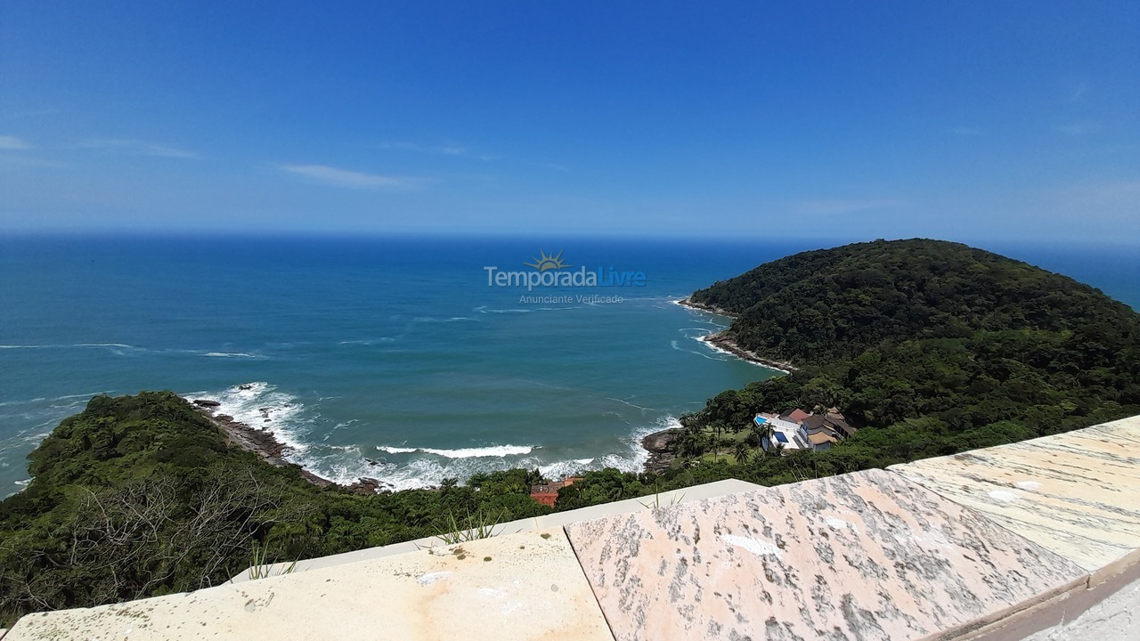 Apartment for vacation rental in Guarujá (Praia do Pernambuco)