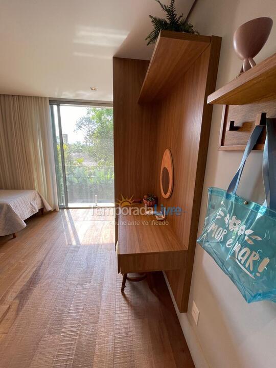 Casa para alquiler de vacaciones em São Sebastião (Praia da Baleia)