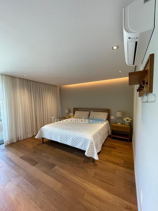 Casa para alquiler de vacaciones em São Sebastião (Praia da Baleia)