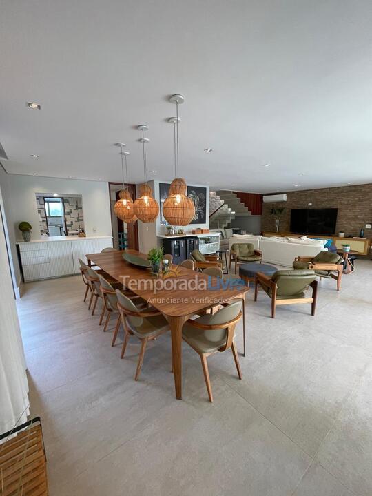 Casa para alquiler de vacaciones em São Sebastião (Praia da Baleia)