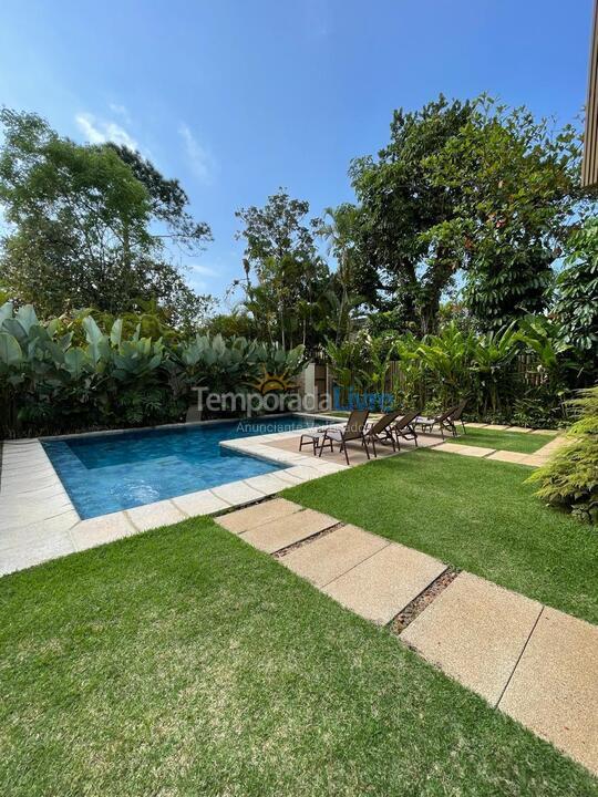 Casa para alquiler de vacaciones em São Sebastião (Praia da Baleia)