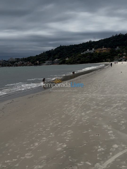 Apartment for vacation rental in Florianópolis (Jurere Tradicional)