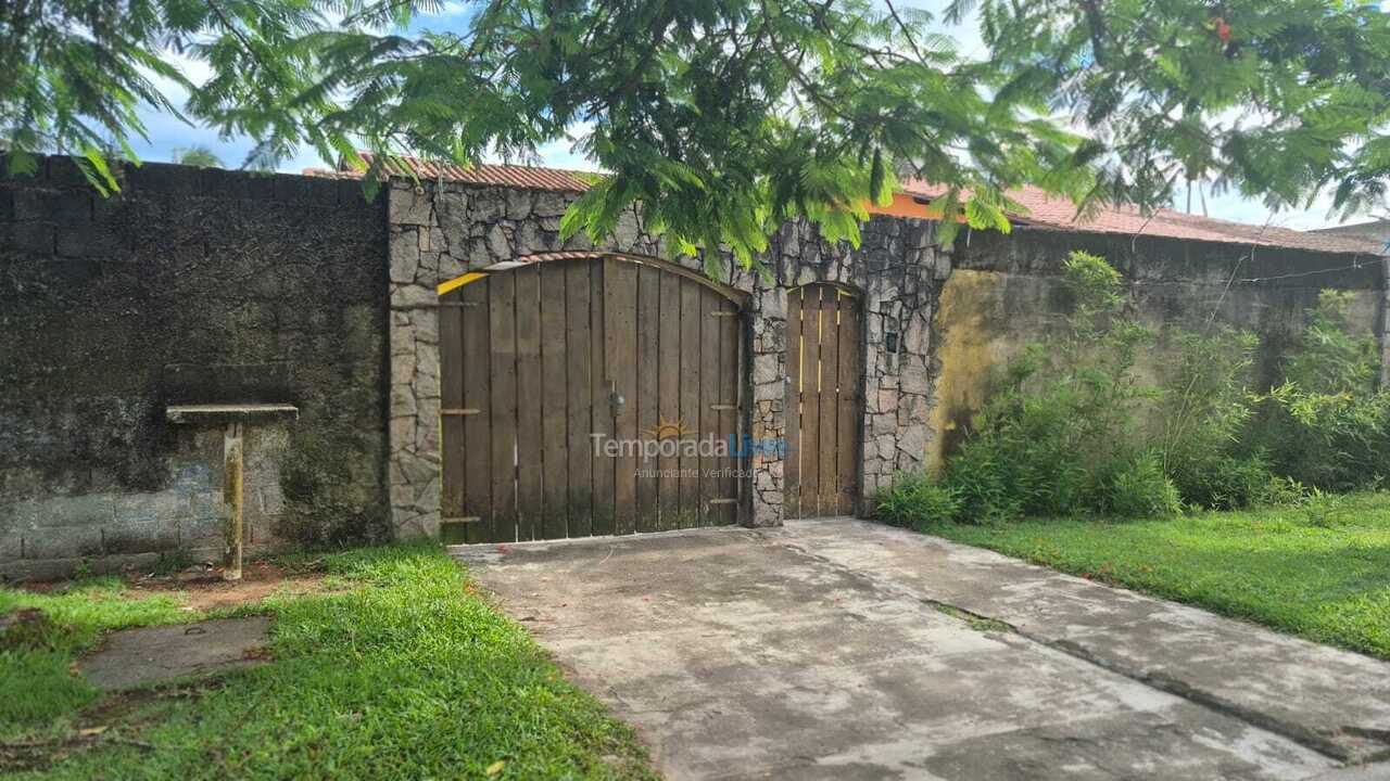 House for vacation rental in Guarujá (Praia do Pernambuco)