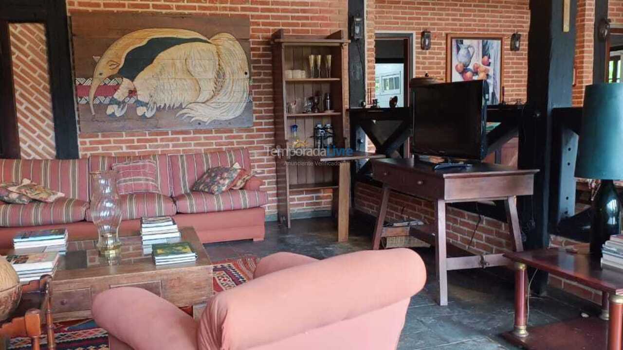 Granja para alquiler de vacaciones em Itapecerica da Serra (Potuverá)