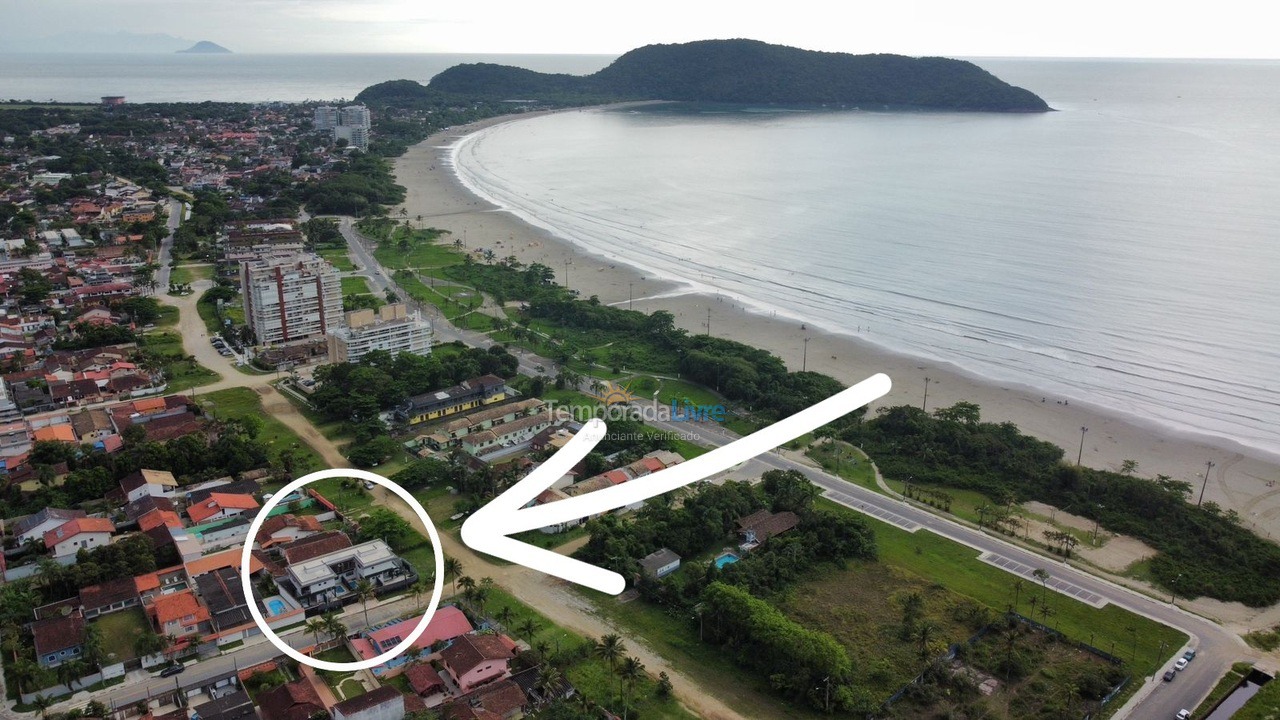 House for vacation rental in Bertioga (Indaiá)