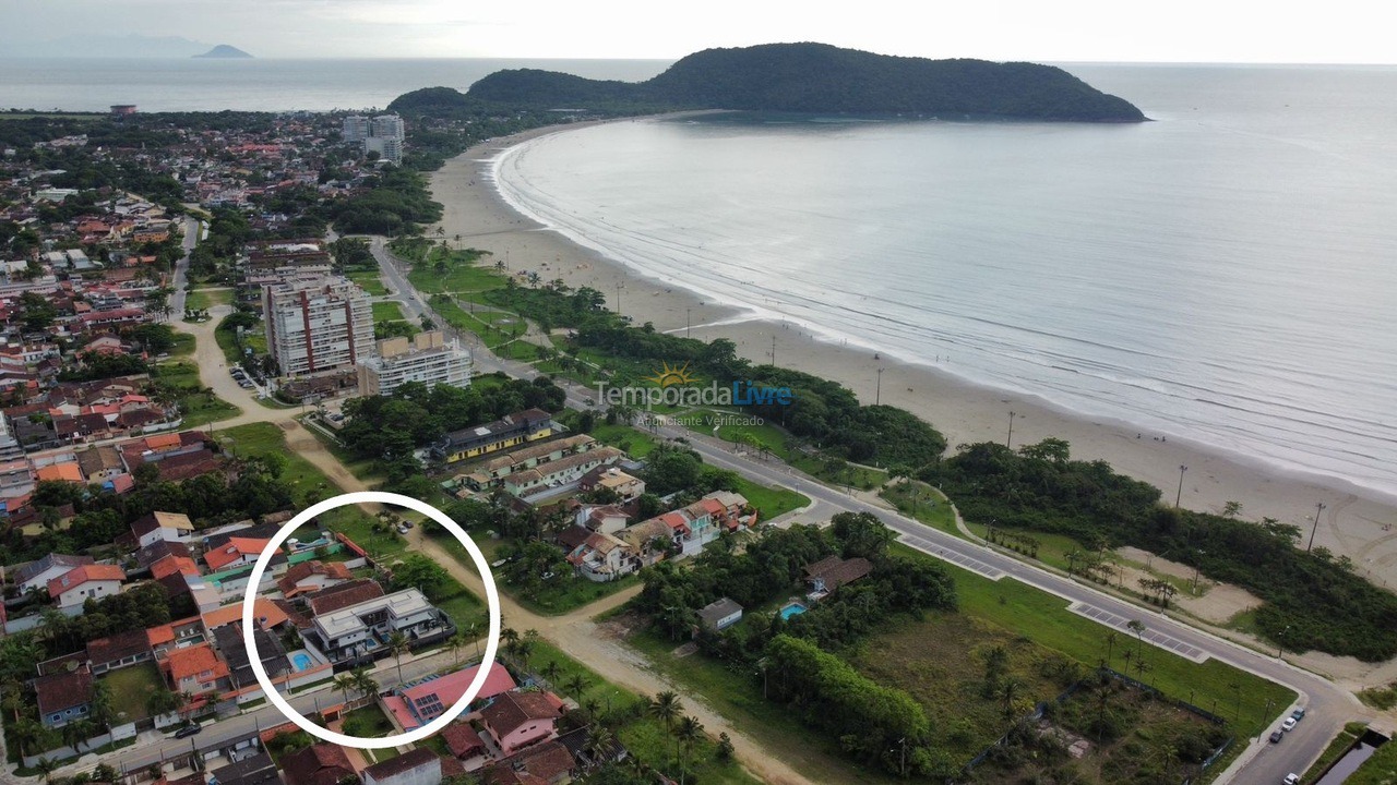 House for vacation rental in Bertioga (Indaiá)