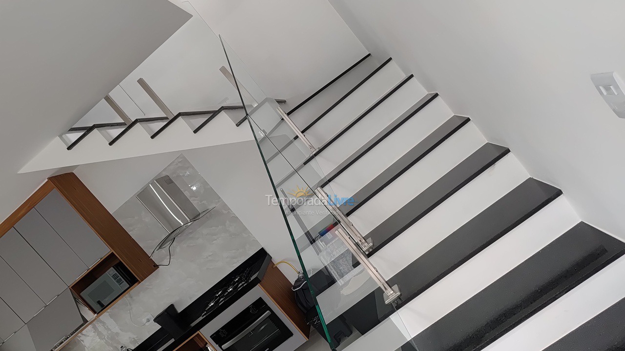 House for vacation rental in Bertioga (Praia do Indaiá)