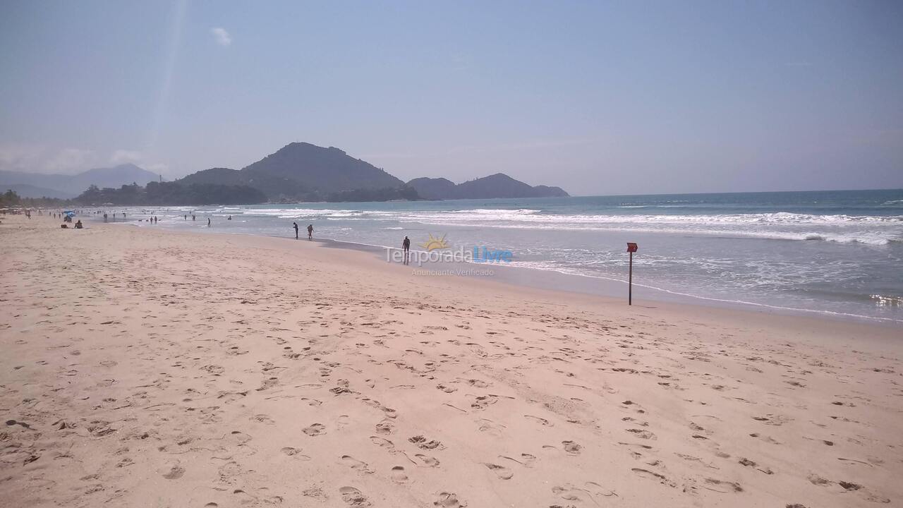 Apartamento para aluguel de temporada em Ubatuba (Praia Grande)