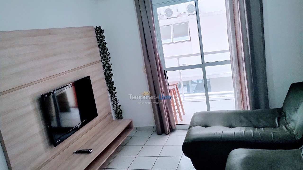 Apartamento para aluguel de temporada em Ubatuba (Praia Grande)