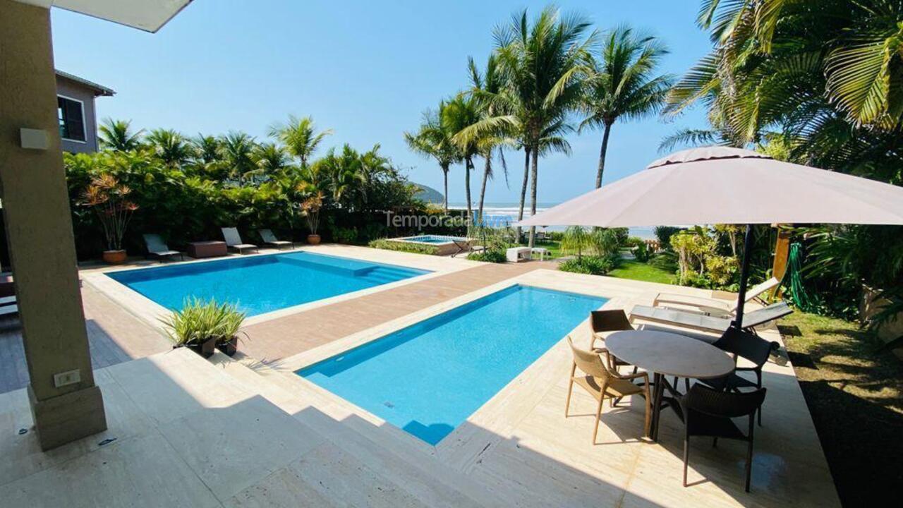 Casa para aluguel de temporada em São Sebastião (Praia da Baleia)