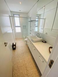 CASA FRENTE AO MAR NA PRAIA DA BALEIA