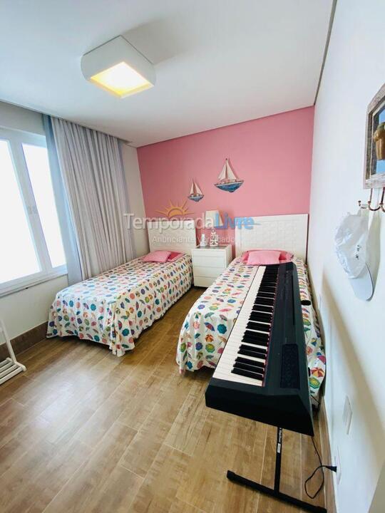 Casa para aluguel de temporada em São Sebastião (Praia da Baleia)