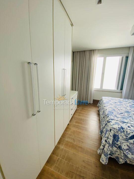 Casa para aluguel de temporada em São Sebastião (Praia da Baleia)