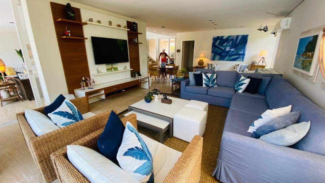 Casa para aluguel de temporada em São Sebastião (Praia da Baleia)