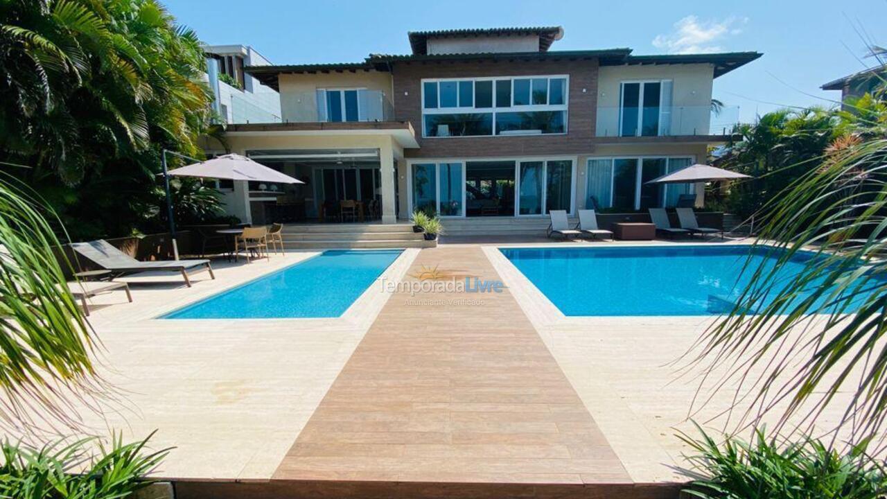 Casa para aluguel de temporada em São Sebastião (Praia da Baleia)