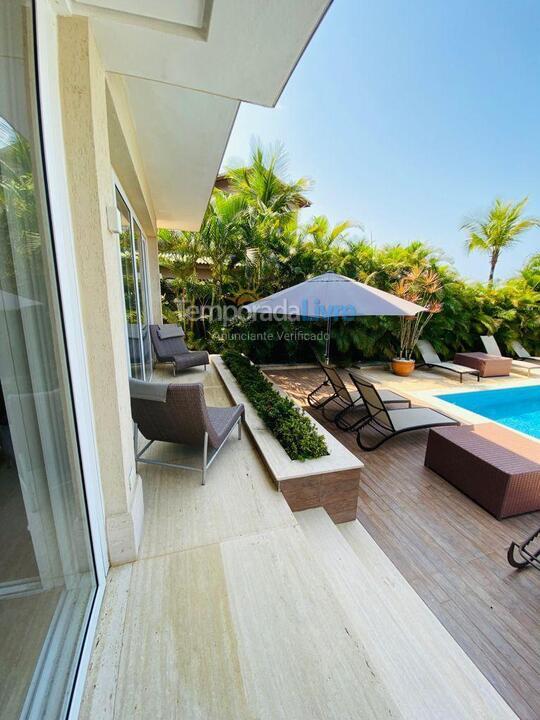 Casa para aluguel de temporada em São Sebastião (Praia da Baleia)