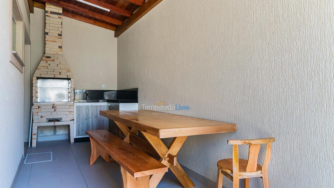 Apartment for vacation rental in Bombinhas (Canto Grande)