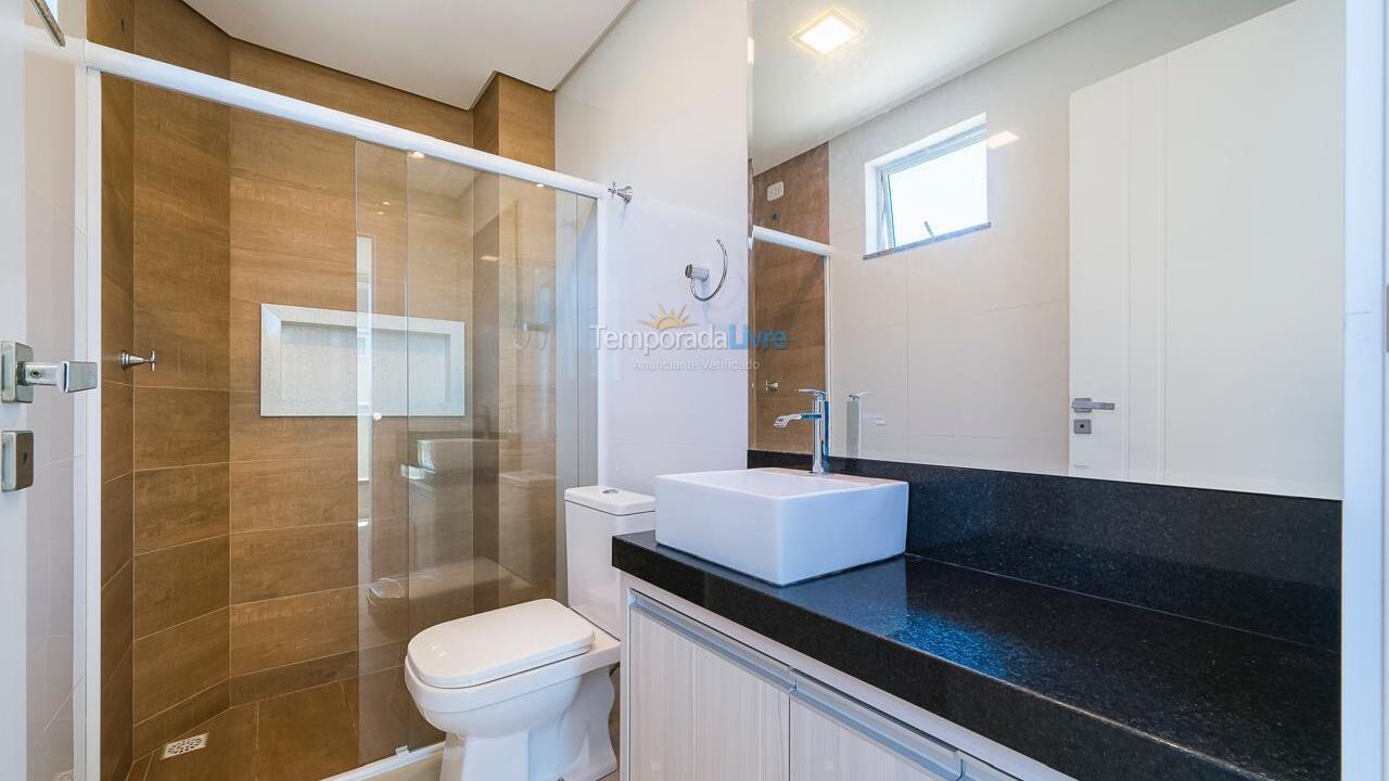 Apartment for vacation rental in Bombinhas (Canto Grande)