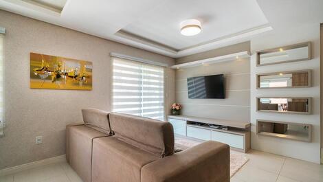 Cozy house 30m from the sea in Canto Grande (outer sea)