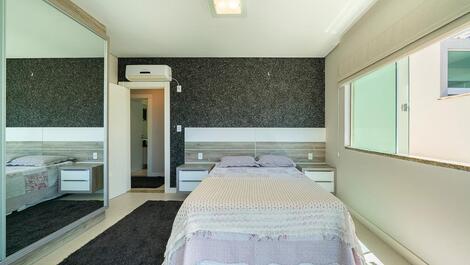 Cozy house 30m from the sea in Canto Grande (outer sea)