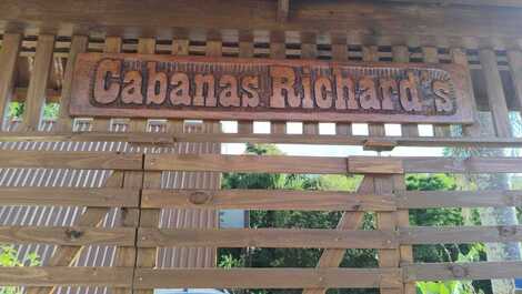 CABANA, CHALE DE MADEIRA, ESTILO SERRA, MÓVEIS MODERNO.