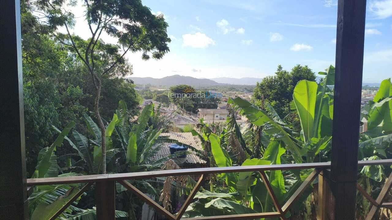 Casa para aluguel de temporada em Florianópolis (Vargem do Bom Jesus)
