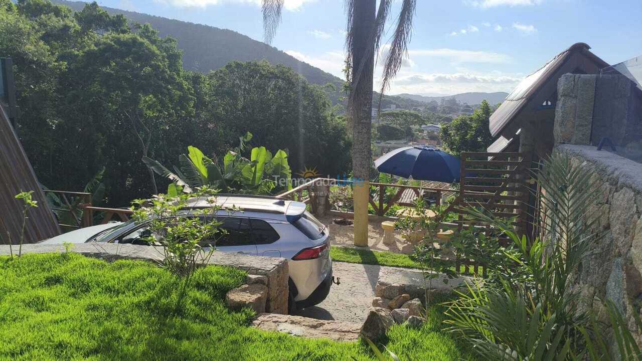 Casa para aluguel de temporada em Florianópolis (Vargem do Bom Jesus)
