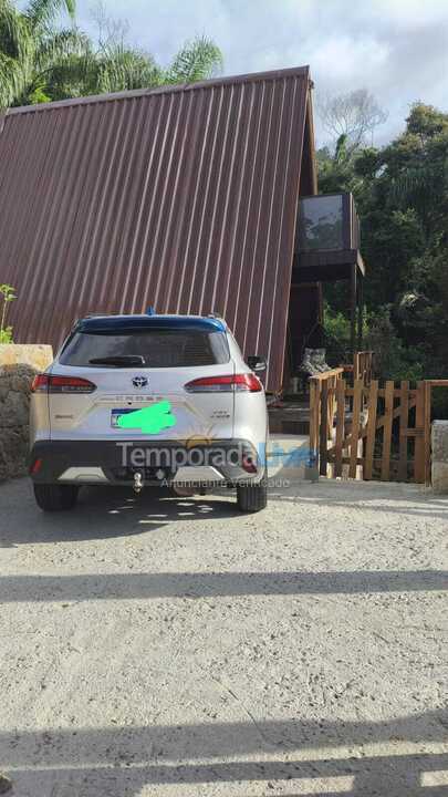 Casa para aluguel de temporada em Florianópolis (Vargem do Bom Jesus)