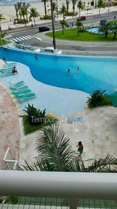 Apartamento para aluguel de temporada em Praia Grande (Guilhermina)