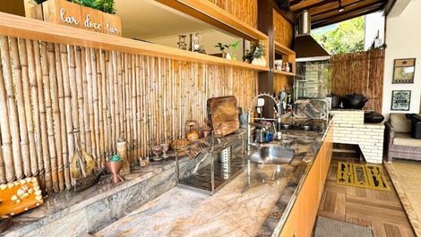 Linda casa em Praia do Forte