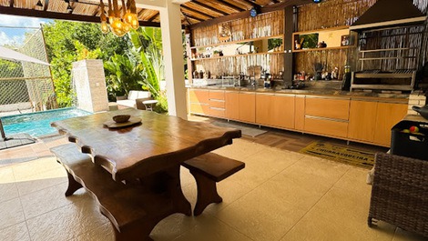 Linda casa em Praia do Forte