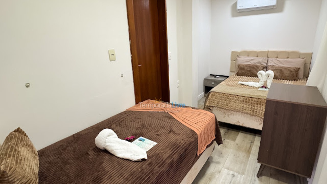 Casa para aluguel de temporada em Mata de São João (Praia do Forte)